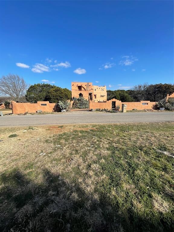 308 Heritage Trail, Granbury, TX 76048 - photo 2