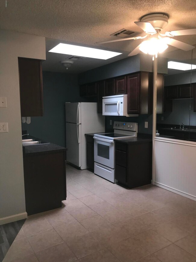 dsHxr3xuQ4a7n1+OZaY7Sw