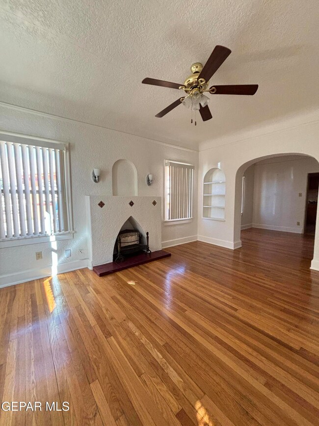 2931 Memphis Ave, El Paso, TX 79930 - photo 2