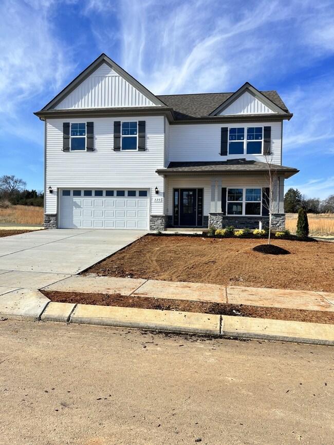 102 Chevelle Ct, Shelbyville, TN 37160 - photo 2