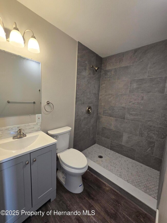 773 NE 9th St unit L, Crystal River, FL 34428 - photo 5