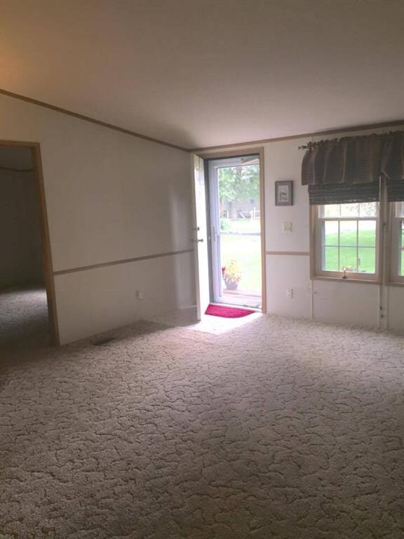 422 S Washington St, Windfall, IN 46076 - photo 2