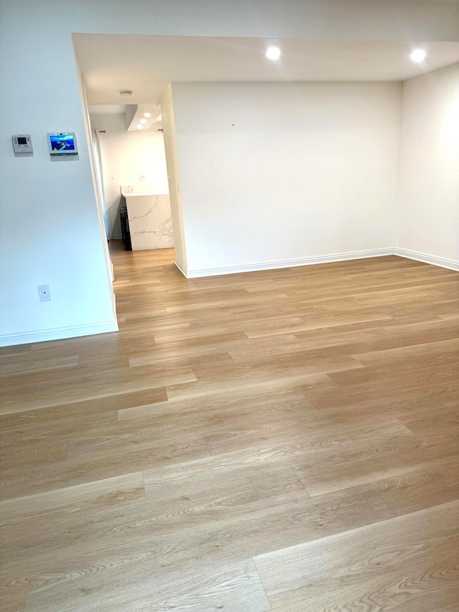 2120 N Indian Canyon Dr unit D, Palm Springs, CA 92262 - photo 3