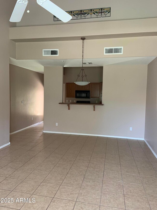 7977 W Carolina Dr unit 73, Peoria, AZ 85382 - photo 4