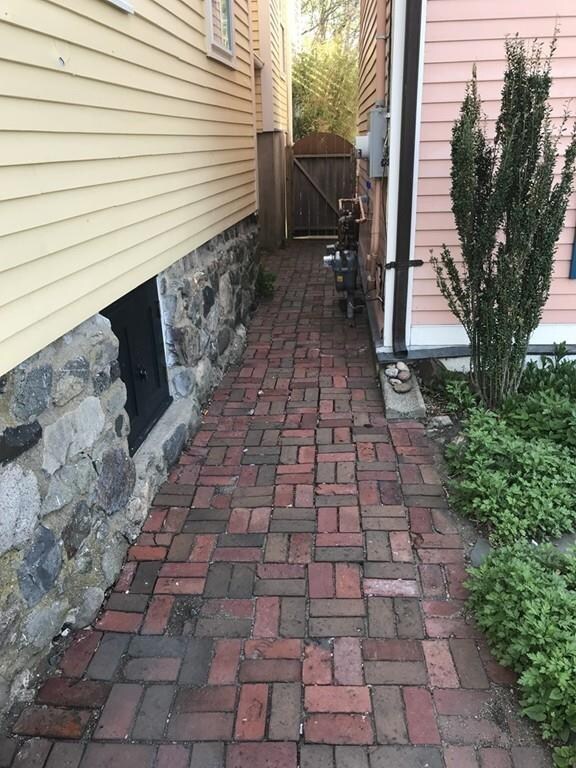 13 Tucker St unit 2, Marblehead, MA 01945 - photo 4