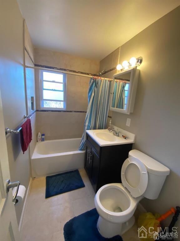 1594 Oak Tree Rd, Iselin, NJ 08830 - photo 2