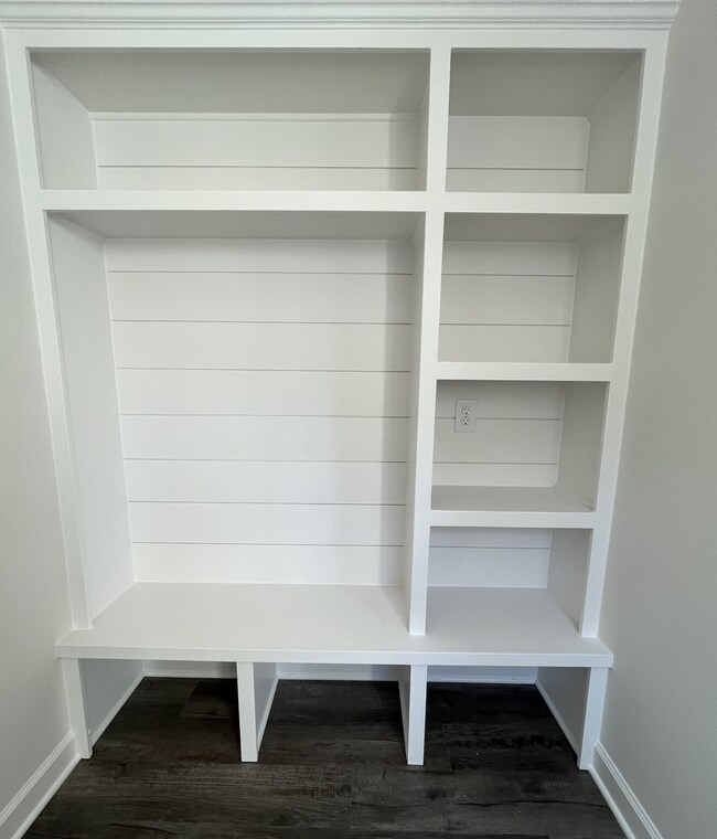 Example of Drop Zone when enter from garage