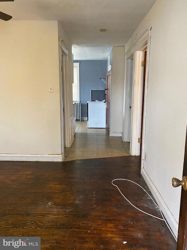 141 W Jefferson St unit B, Paulsboro, NJ 08066 - photo 5