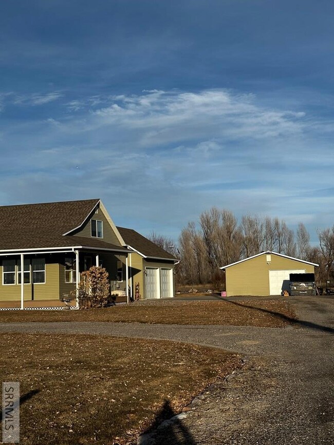 29 S 500 W, Blackfoot, ID 83221 - photo 4