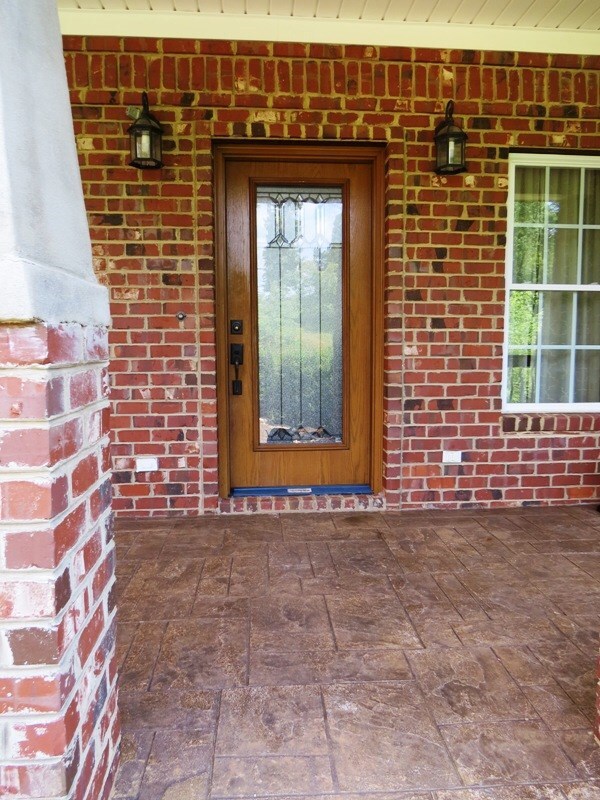 FRONT DOOR