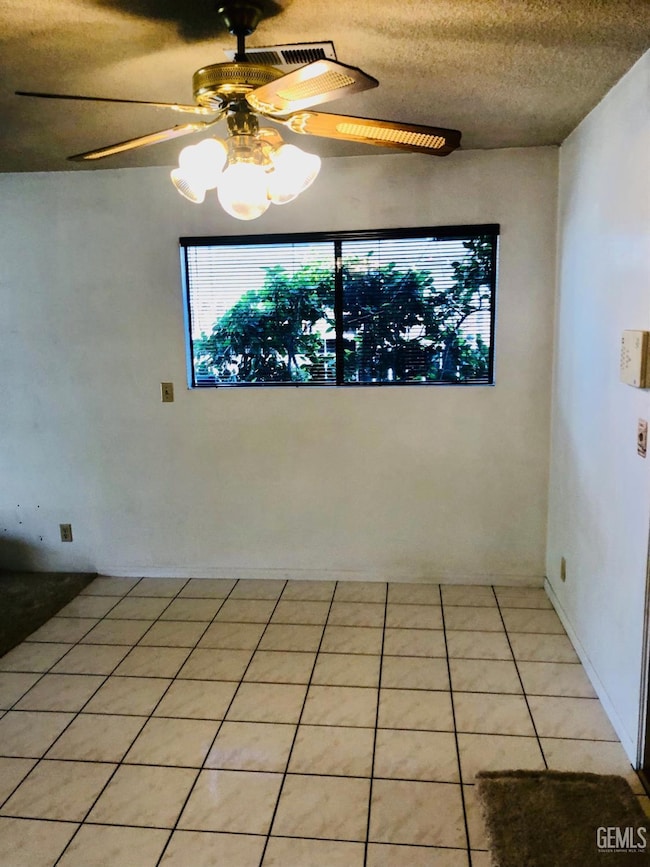 2550 Sycamore Ct, Wasco, CA 93280 - photo 4