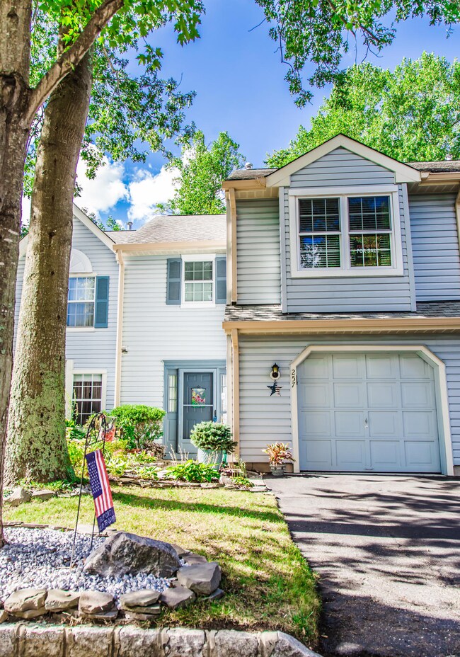 257 Century Way, Manalapan, NJ 07726 - photo 2