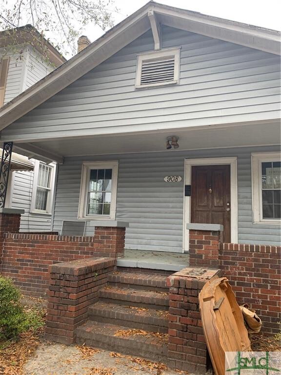 908 W 38th St, Savannah, GA 31415 - photo 2