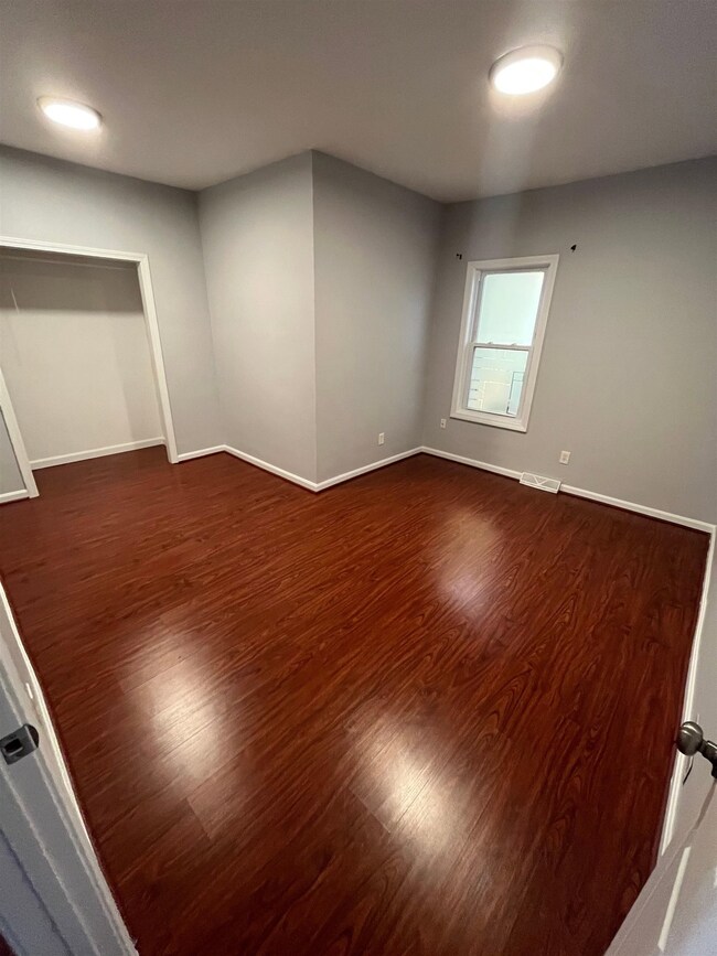 50 Cross St, Nashua, NH 03064 - photo 5