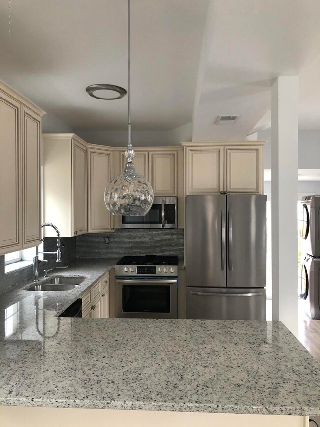 152010B7-69AA-4E46-A05D-5EA4AACB4D41