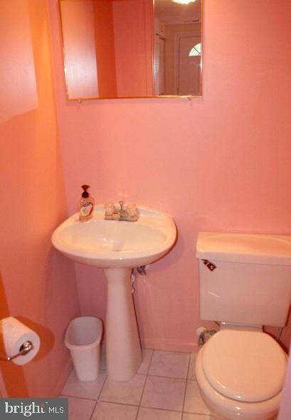 9210 Chadburn Place, Montgomery Village, MD 20886 - photo 6