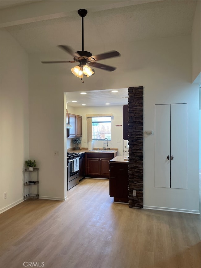 2230 E Avenue q4 unit 35, Palmdale, CA 93550 - photo 3