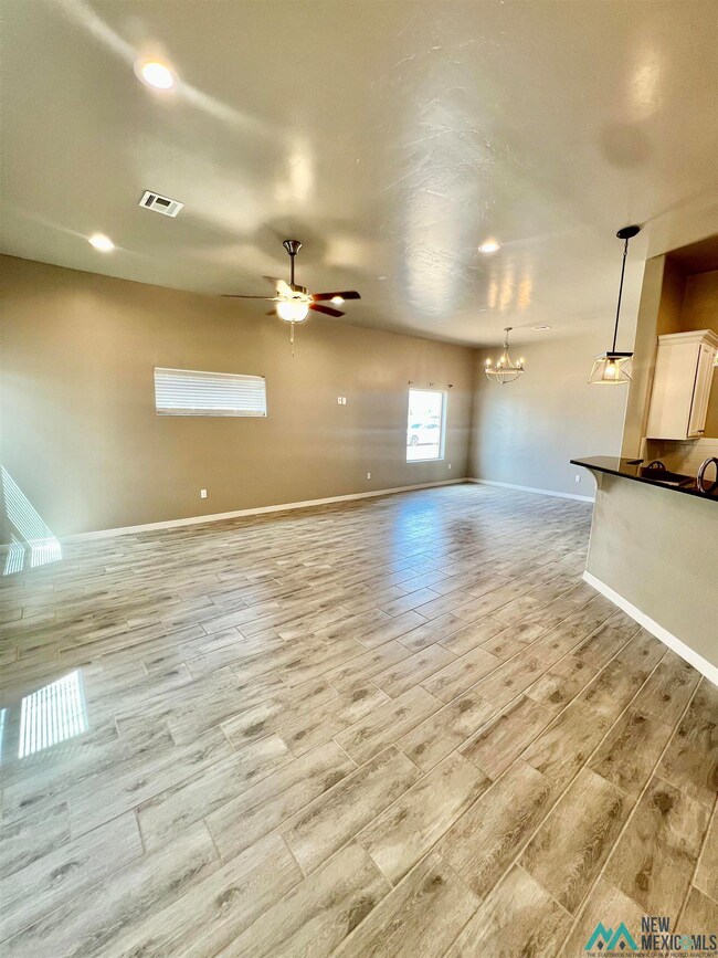 4109 Honolulu Rd, Carlsbad, NM 88220 - photo 5