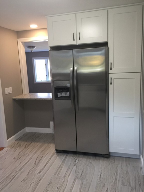 94 Apremont Hwy, Holyoke, MA 01040 - photo 6