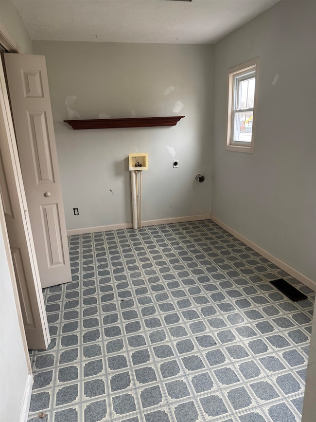 815 N Grant St, Sturgis, KY 42459 - photo 7