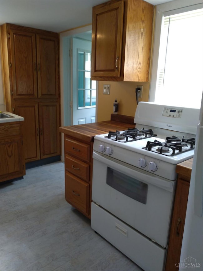 1932 Winton St, Middletown, OH 45044 - photo 7