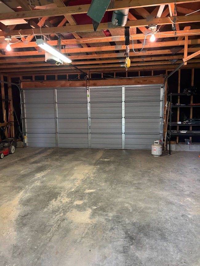 353 Beech St, Chadron, NE 69337 - photo 5