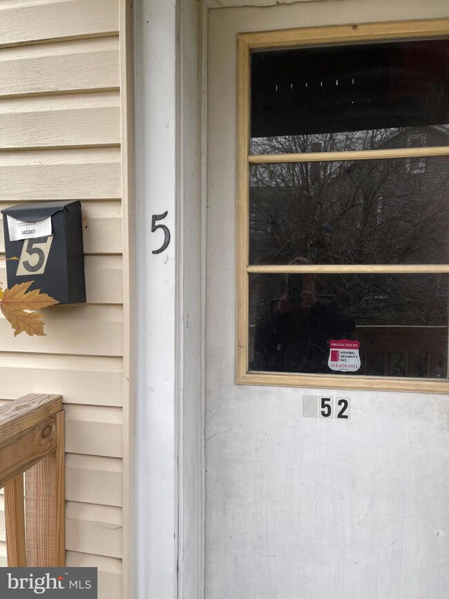 452 W 1st St unit 5, Birdsboro, PA 19508 - photo 2