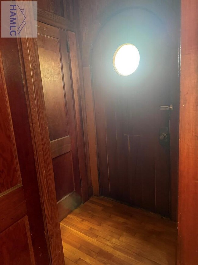 147 S Elm St, Jesup, GA 31546 - photo 6