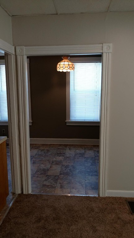 310 Tecumseh St unit 2, Fall River, MA 02721 - photo 7