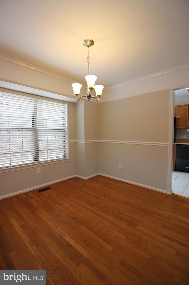 13501 Sequoia Lea Dr, Clifton, VA 20124 - photo 6