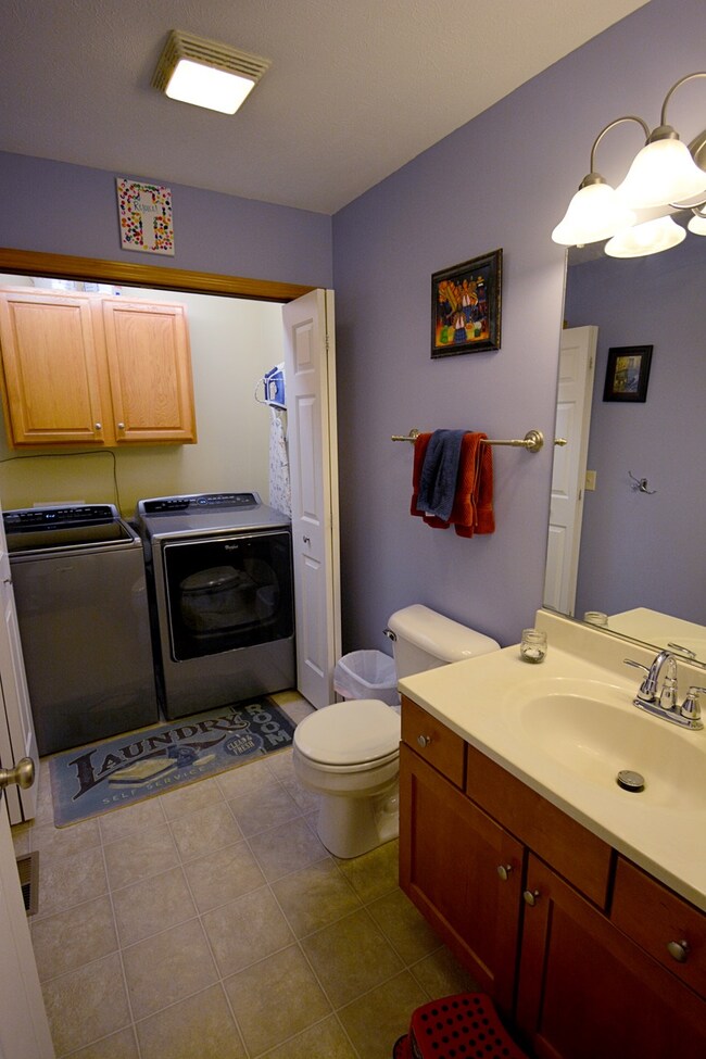 1154 N Slateview Ct, Warsaw, IN 46582 - photo 7