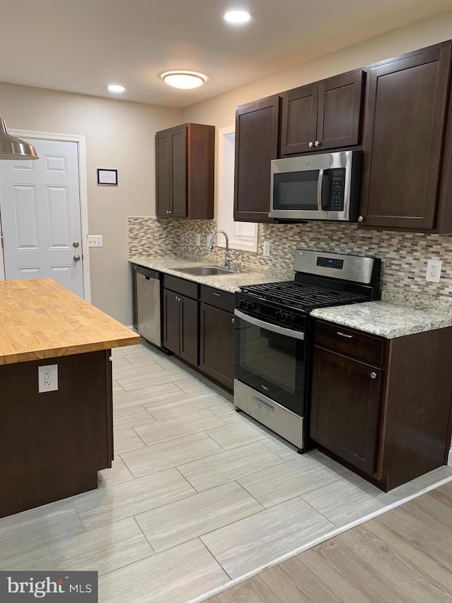 4744 Alhambra Ave, Baltimore, MD 21212 - photo 4