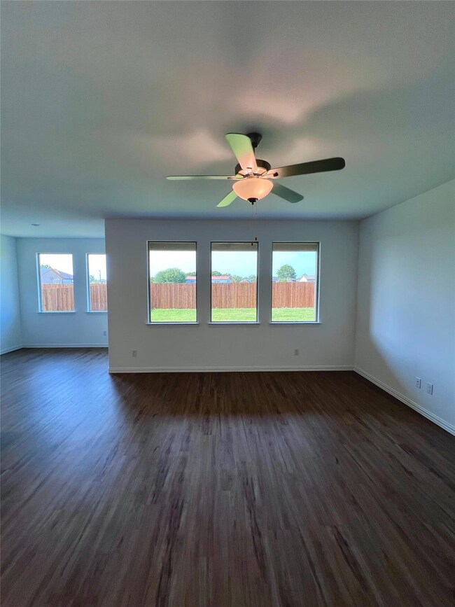 132 Ardsley Ln, Princeton, TX 75407 - photo 6