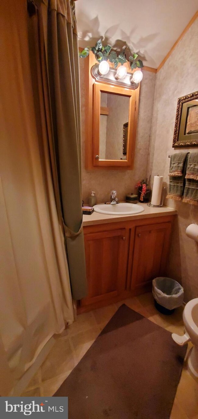 36 Pueblo Ln unit GLEN 8, 1, Cecilton, MD 21919 - photo 6