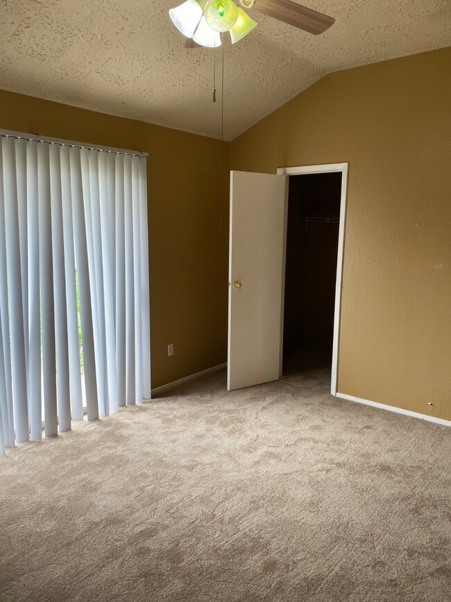 11020 Longtom Ct, Houston, TX 77086 - photo 6