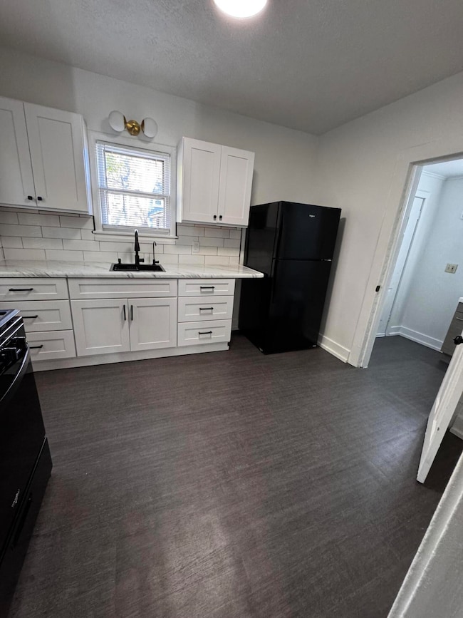 1519 E Stockbridge Ave, Kalamazoo, MI 49001 - photo 4