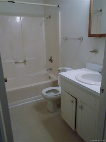 217 Kelly St, Statesville, NC 28677 - photo 6