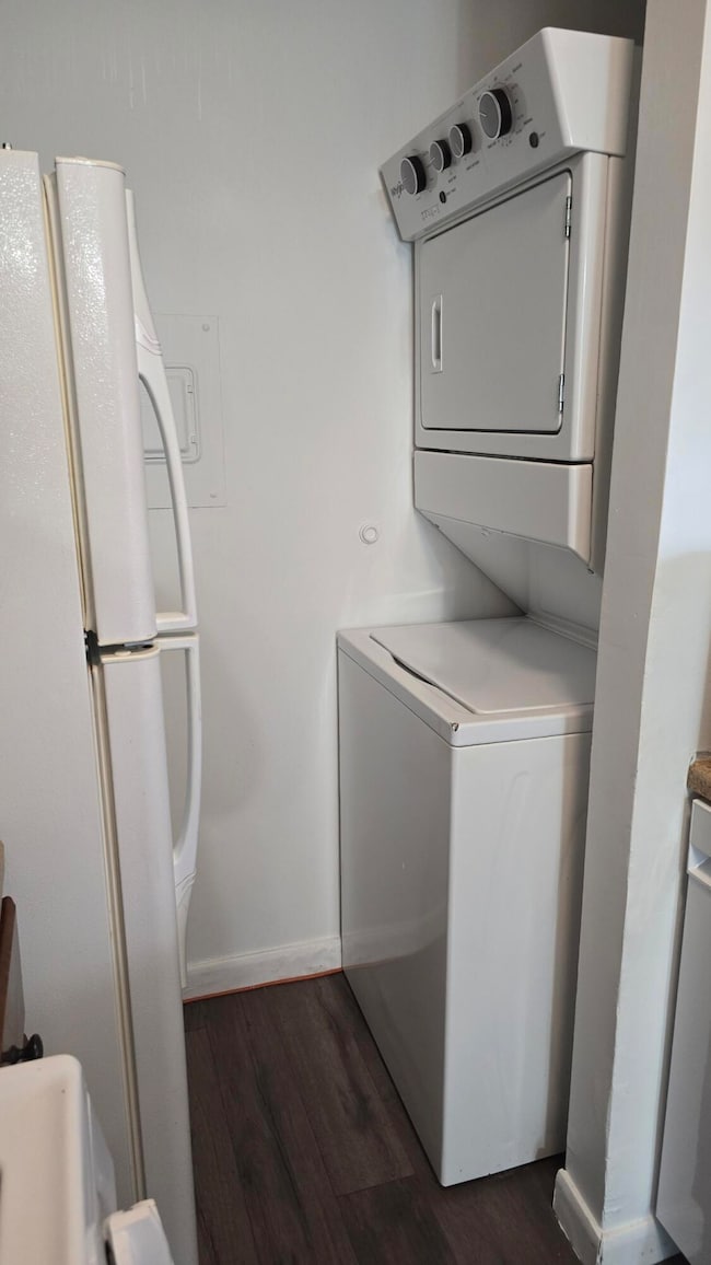 7005 Fillmore Dr, Merrillville, IN 46410 - photo 3