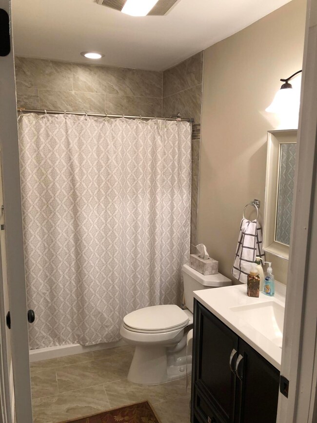 122 Muhlen Platz unit 1000, Freehold, NJ 07728 - photo 7