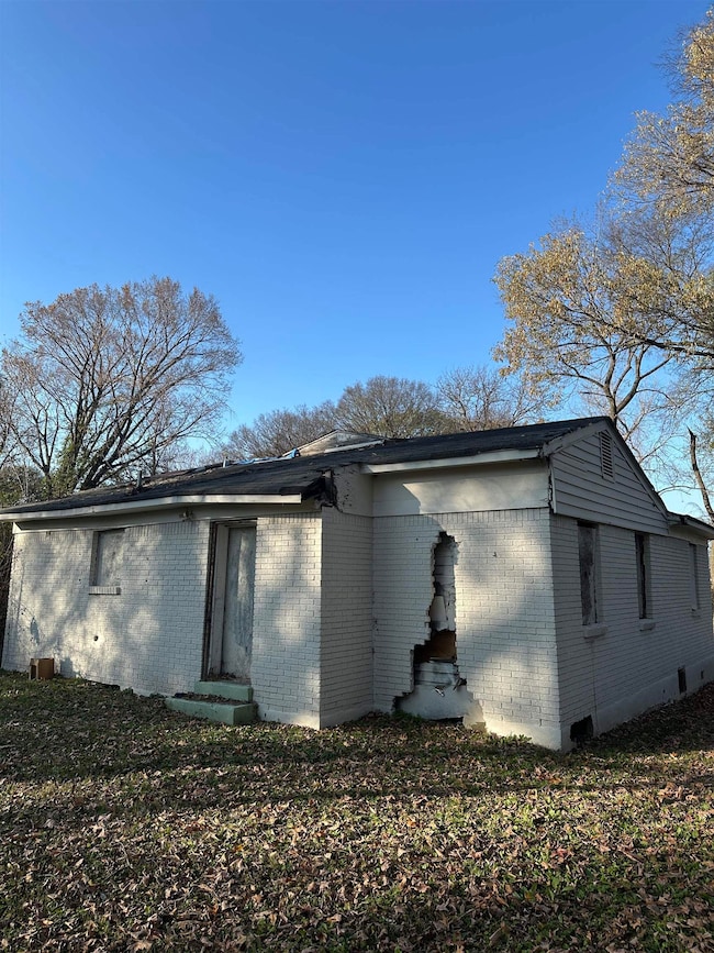 1323 Smith Ave, Memphis, TN 38107 - photo 4