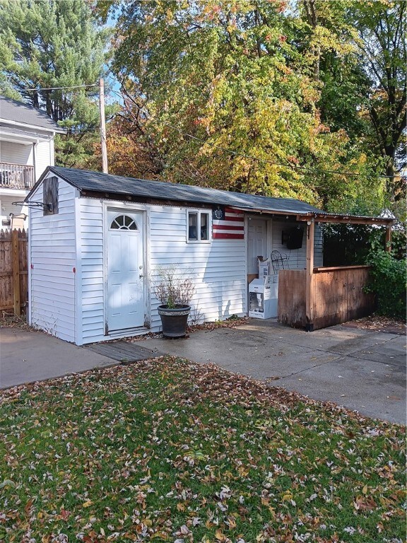 235 6th Ave, Woonsocket, RI 02895 - photo 6