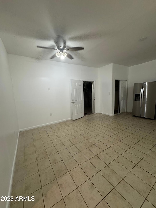 YELENIS 81ST AVE APT LIVING