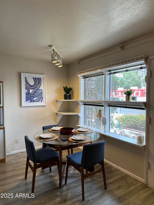 4620 N 38th Dr, Phoenix, AZ 85019 - photo 5