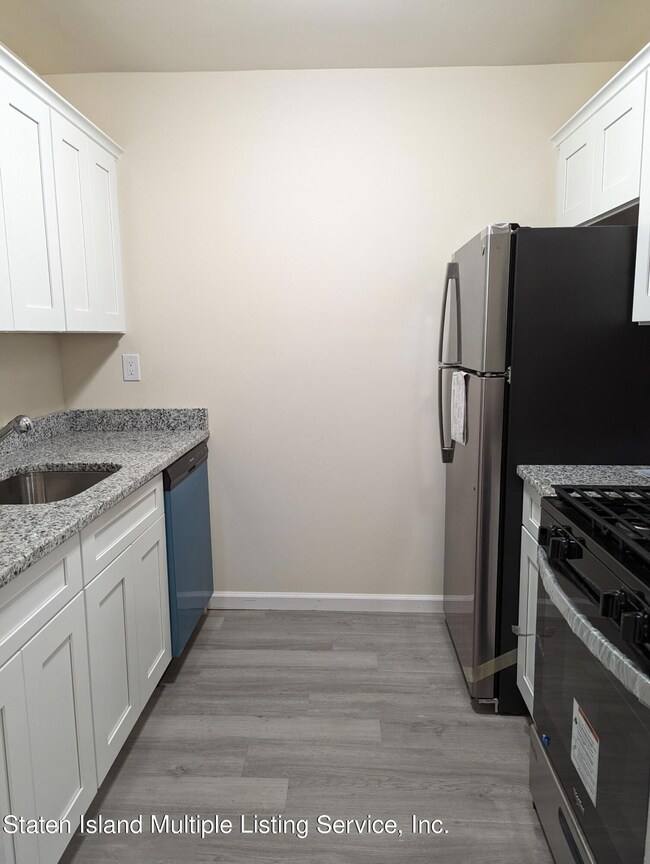 145 Lincoln Ave 4 Y # 5