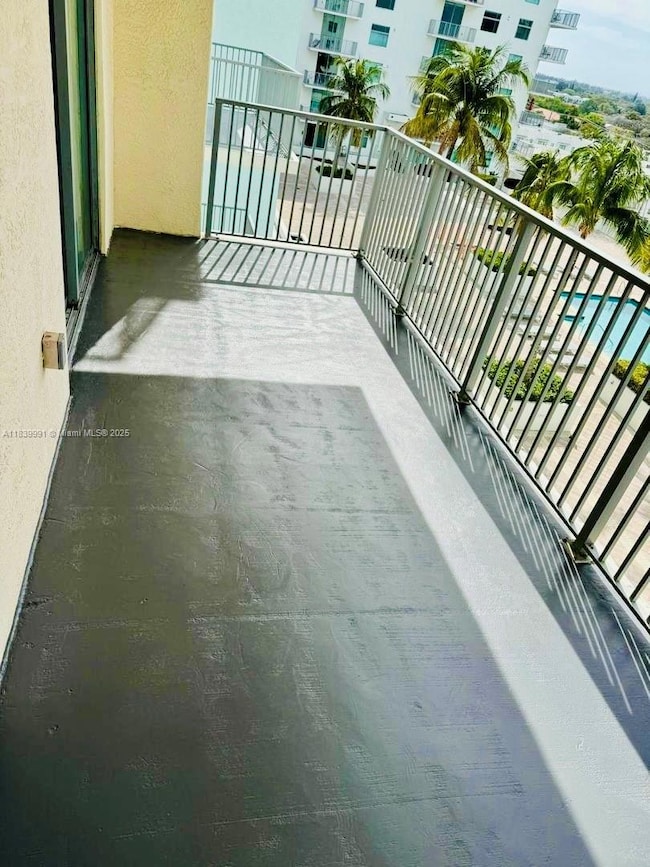 Hollywood Station unit 708, Hollywood, FL 33020 - photo 6