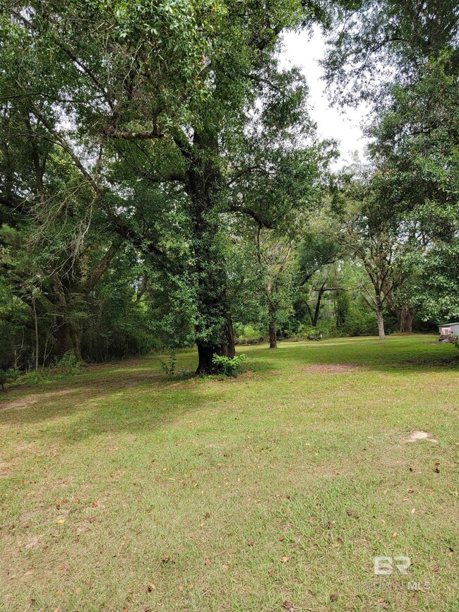 17505 Hansel Hodges Rd, Elberta, AL 36530 - photo 2