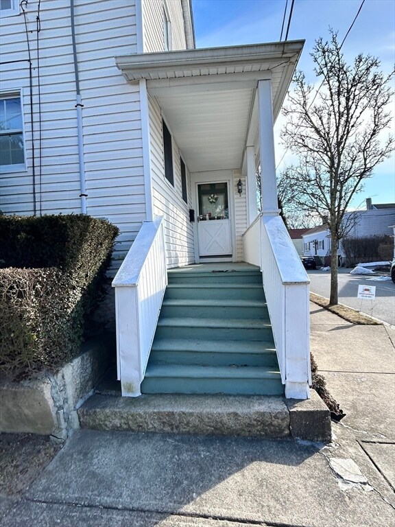 20 Shawmut Ave, New Bedford, MA 02740 - photo 2
