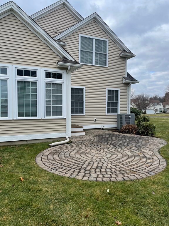 27 Cypress Ln, Wilbraham, MA 01095 - photo 7