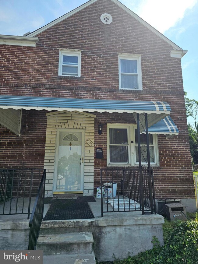 4433 Old Frederick Rd, Baltimore, MD 21229 - photo 2