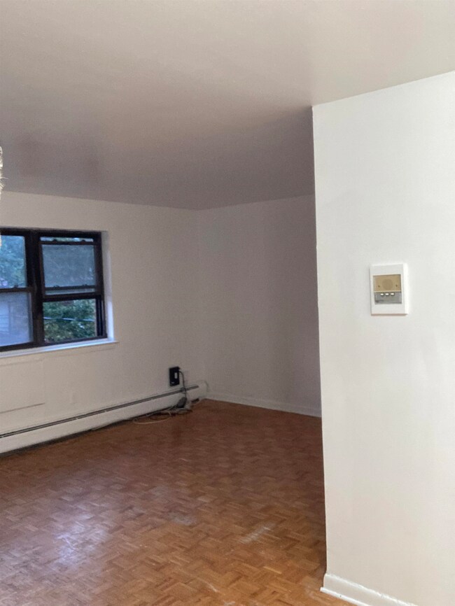 708 Boulevard E unit B1, Weehawken, NJ 07086 - photo 3